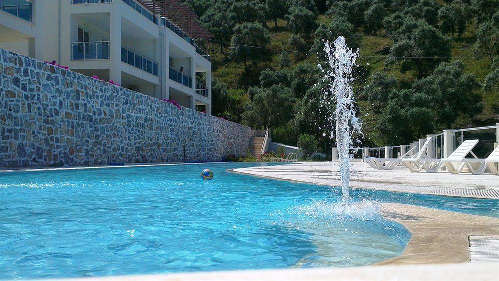 Flip Flops Meltemi Apartments Milas Екстериор снимка